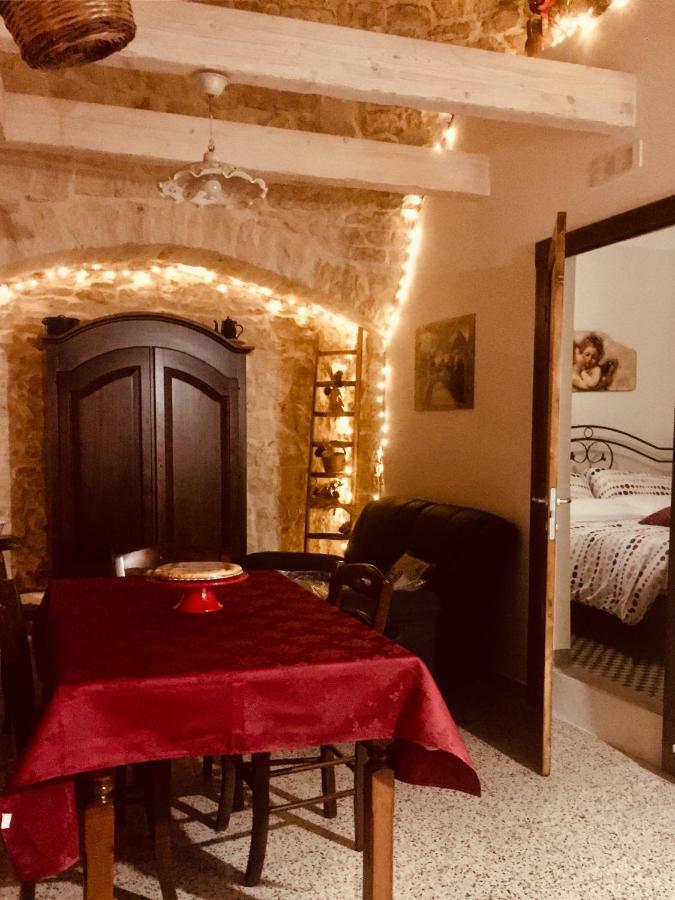 Trullo Di Giovannina Casa Vacanza Alberobello Exteriör bild